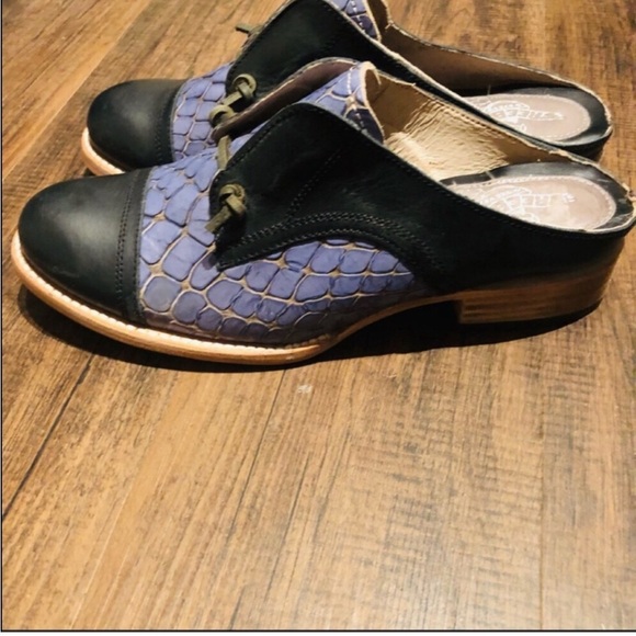 Like New! Freebird Malena leather Mules - Picture 4 of 6